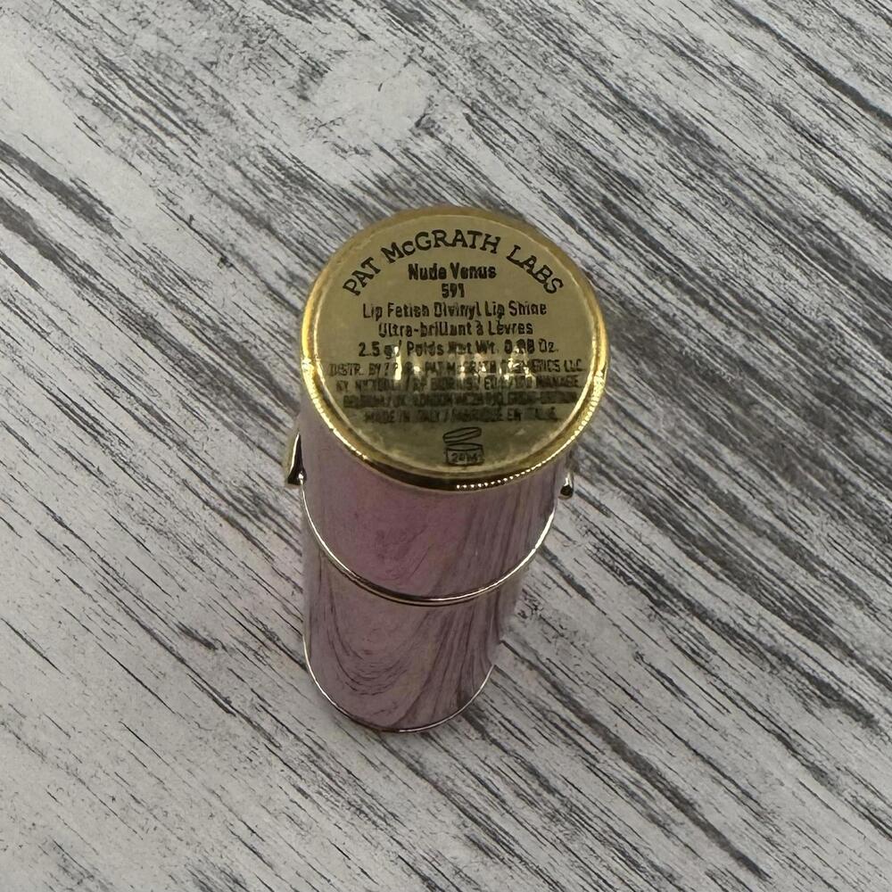 Pat McGrath Vinyl Lip Fetish Shine Balm NUDE VENUS Full Size Brand New W/O Box - Picture 4 of 4